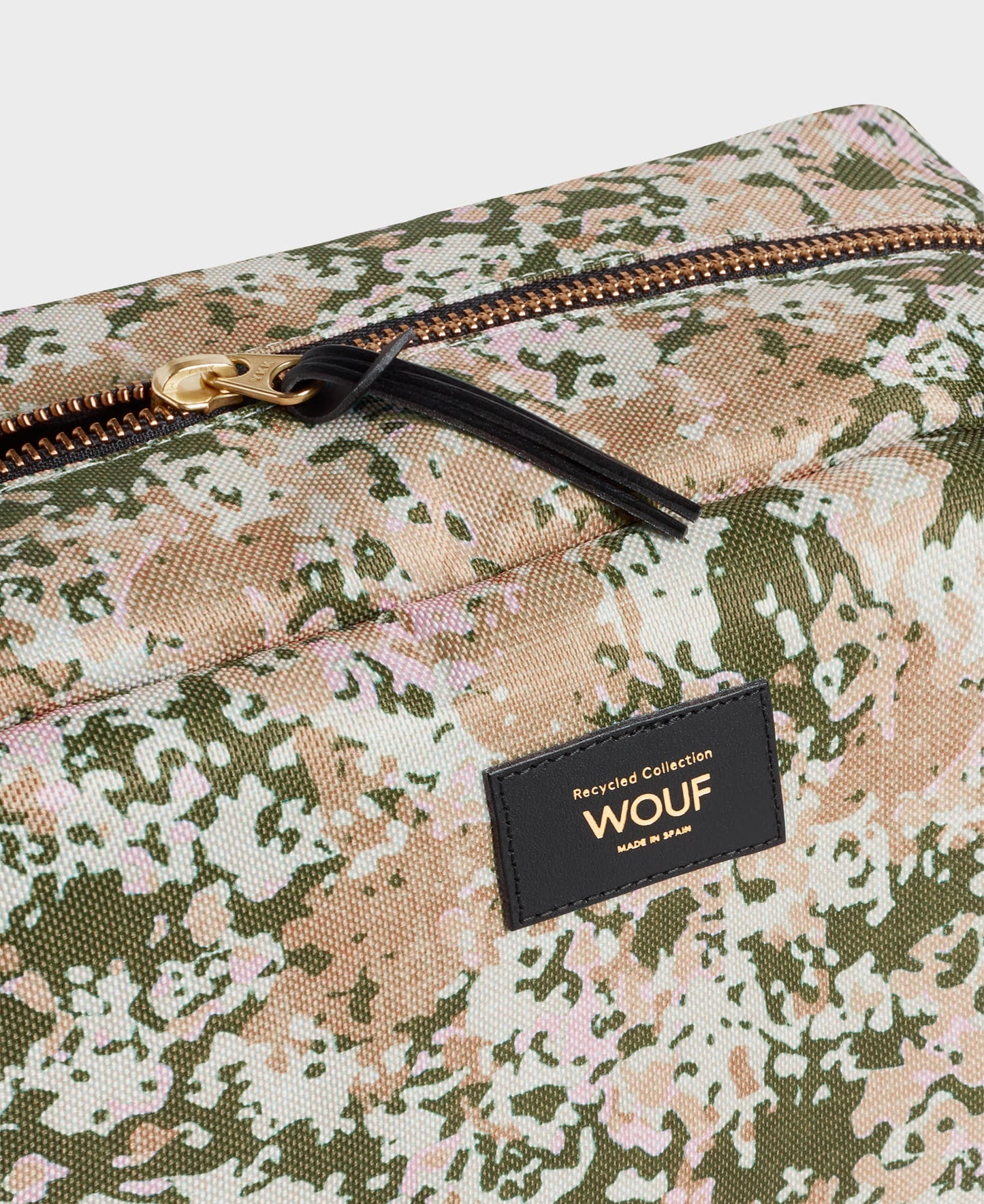 isla-large-toiletry-bag-2