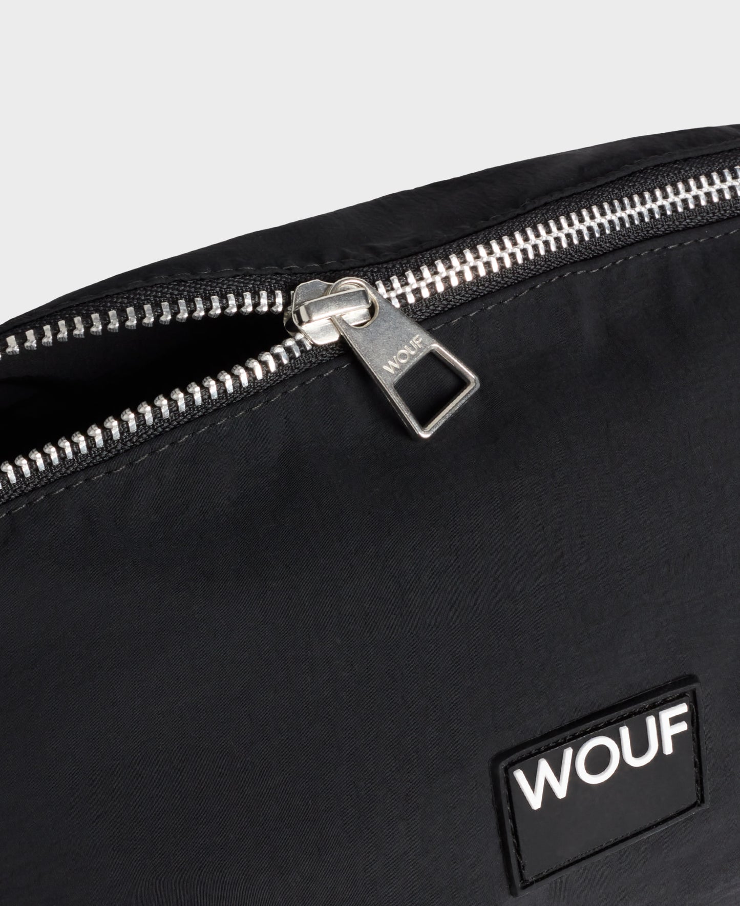 midnight-waistbag-3