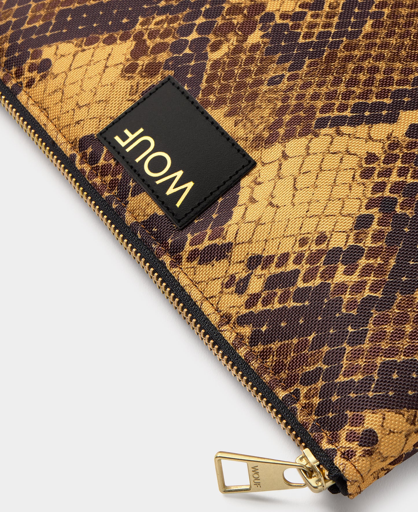 Boa XL Pouch Bag