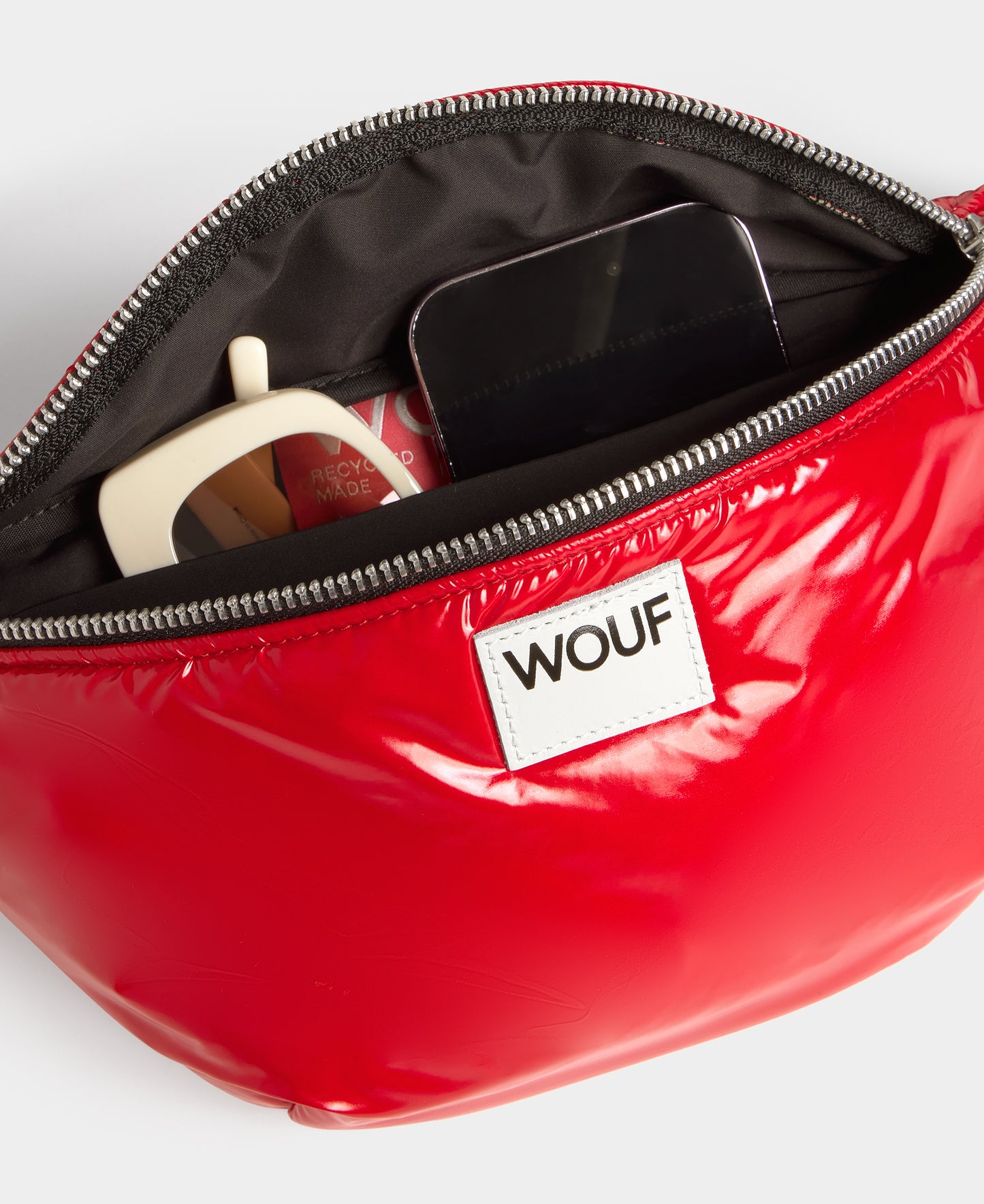 Cherry waistbag with Feline Bear charm
