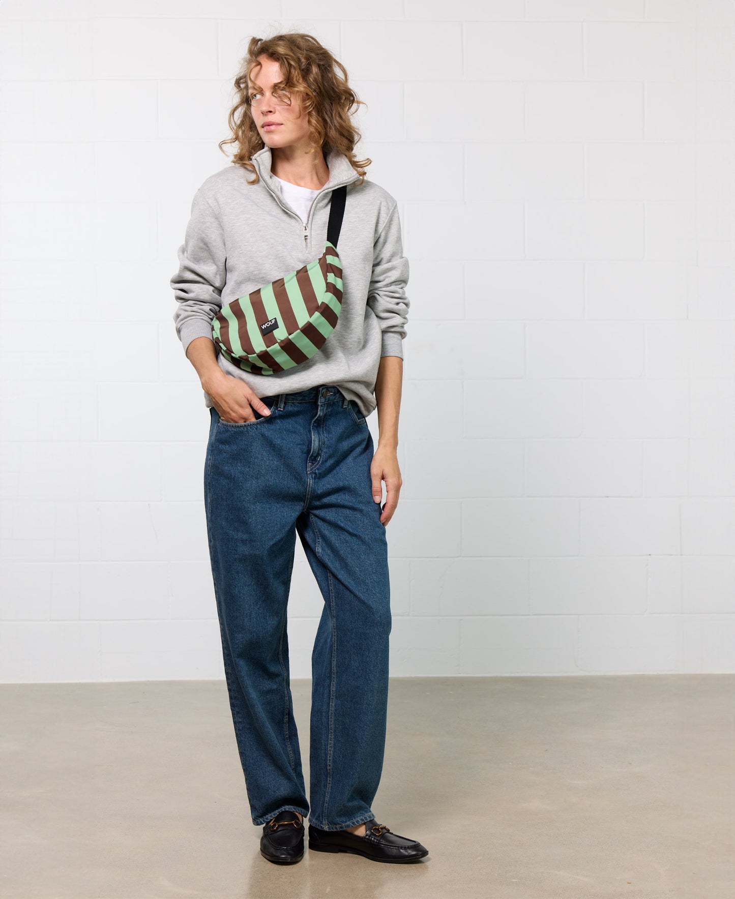 Sac à bandoulière demi-lune Antwerp