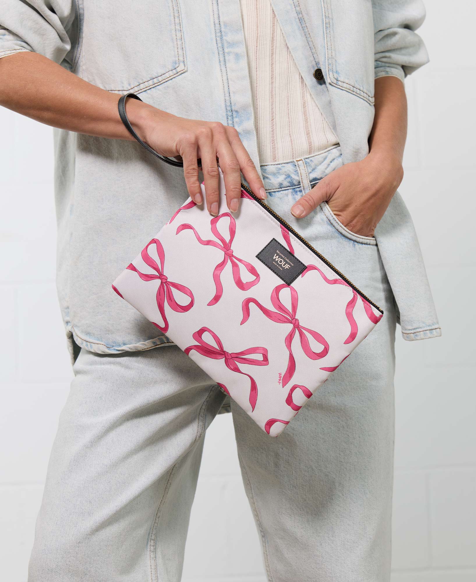 Rita XL Pouch Bag  - 2 details
