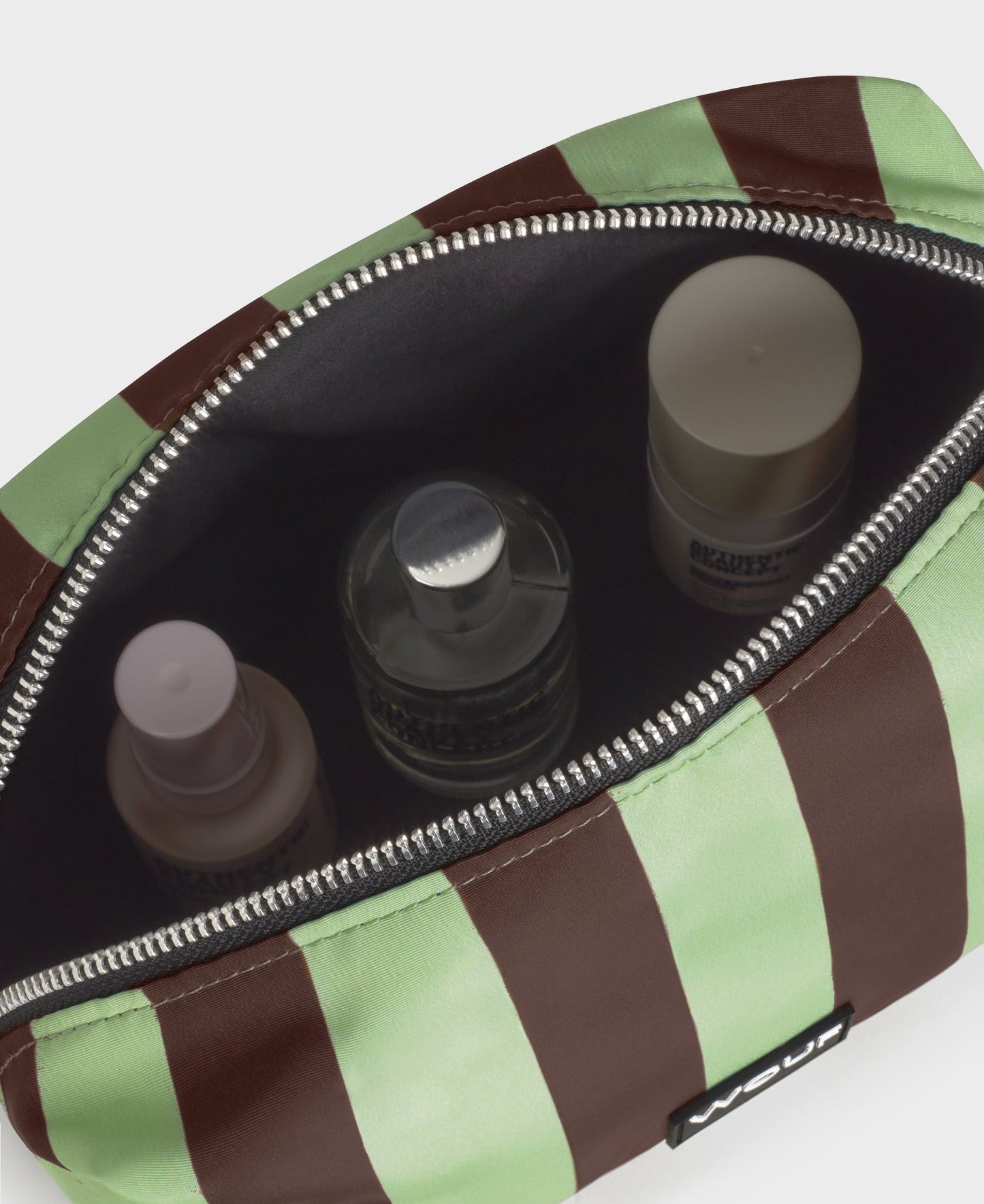 Sustainable Antwerp Toiletry Bag - 4