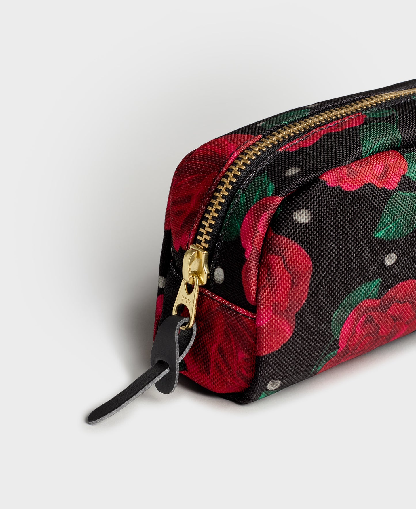 Rosie Makeup Bag - 3 - WOUF
