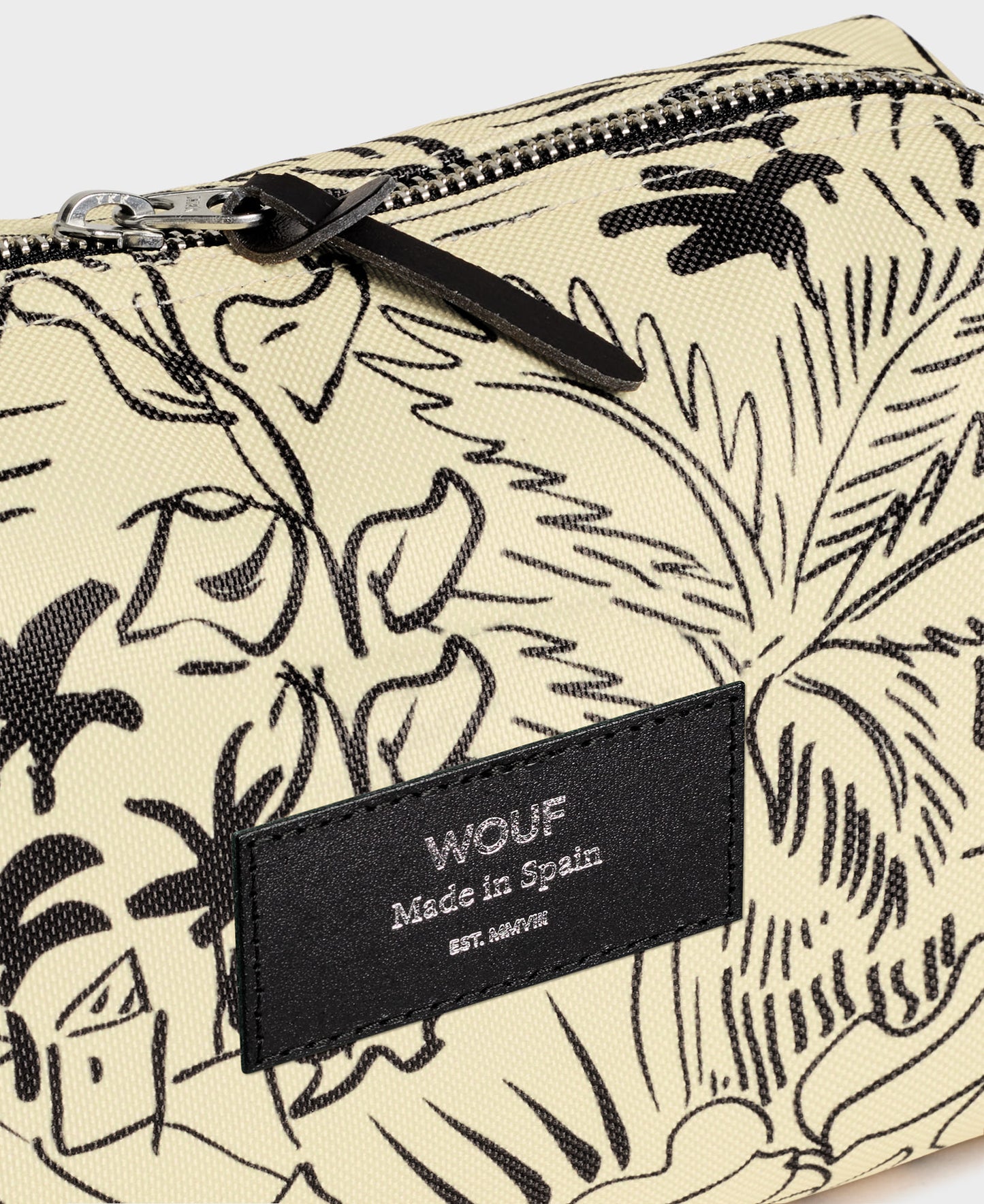 Sustainable Deia Travel Case - 4