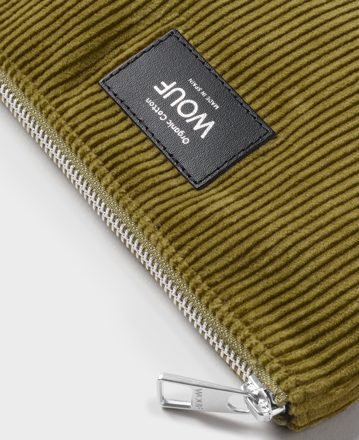 olive-pouch-2