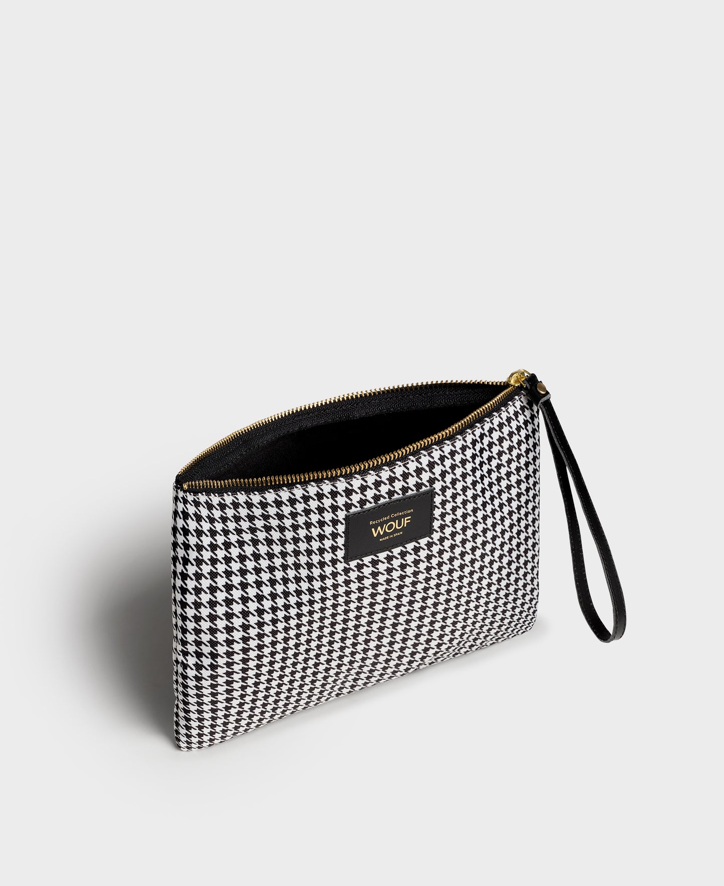 celine-xl-pouch-bag-5