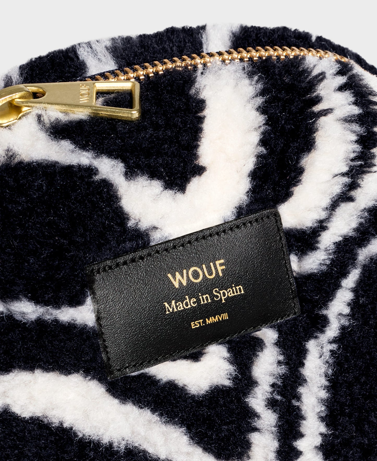 Hypnotic Toiletry Bag - 3 - WOUF