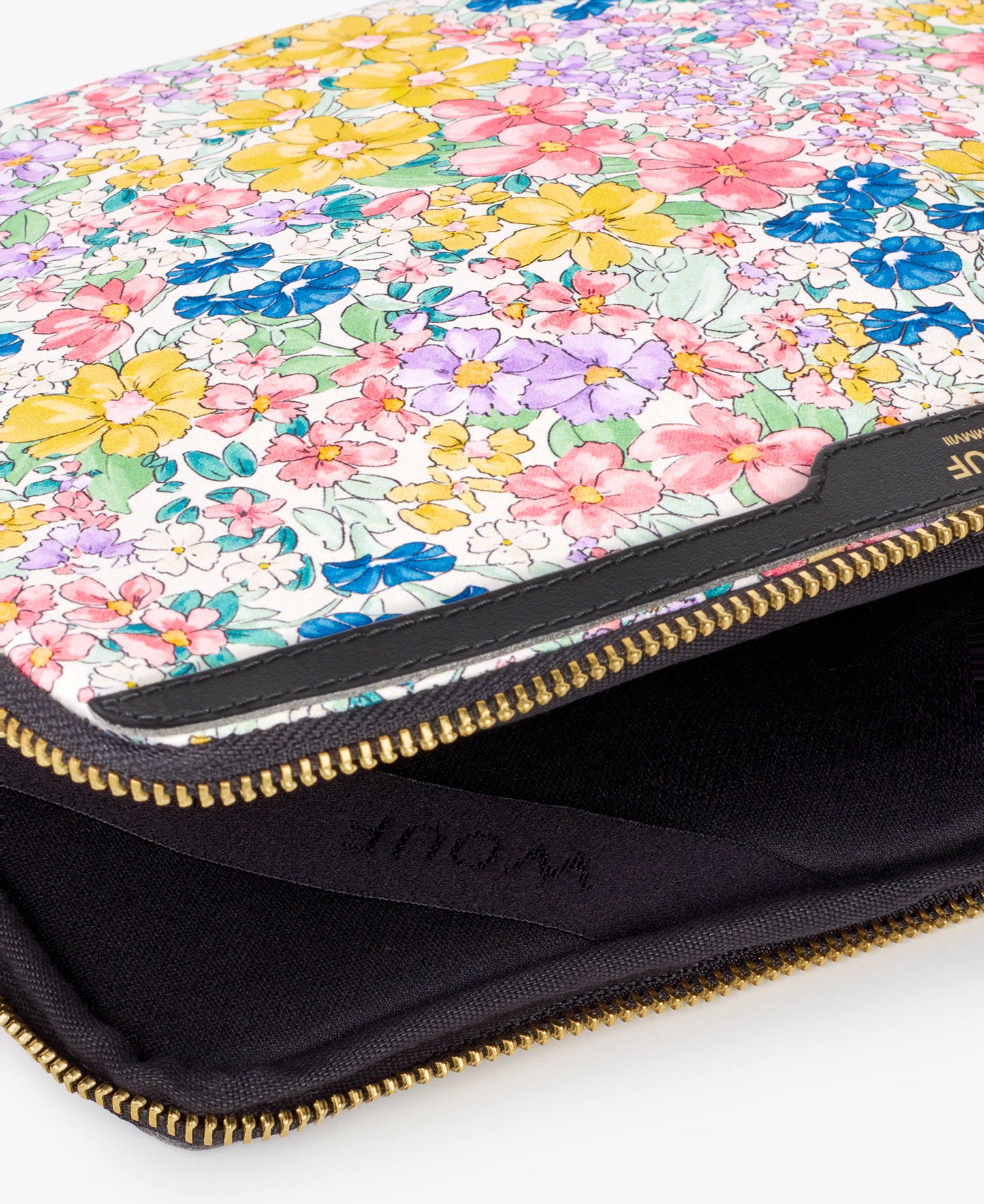 Sustainable Juliette Tablet Sleeve - 4