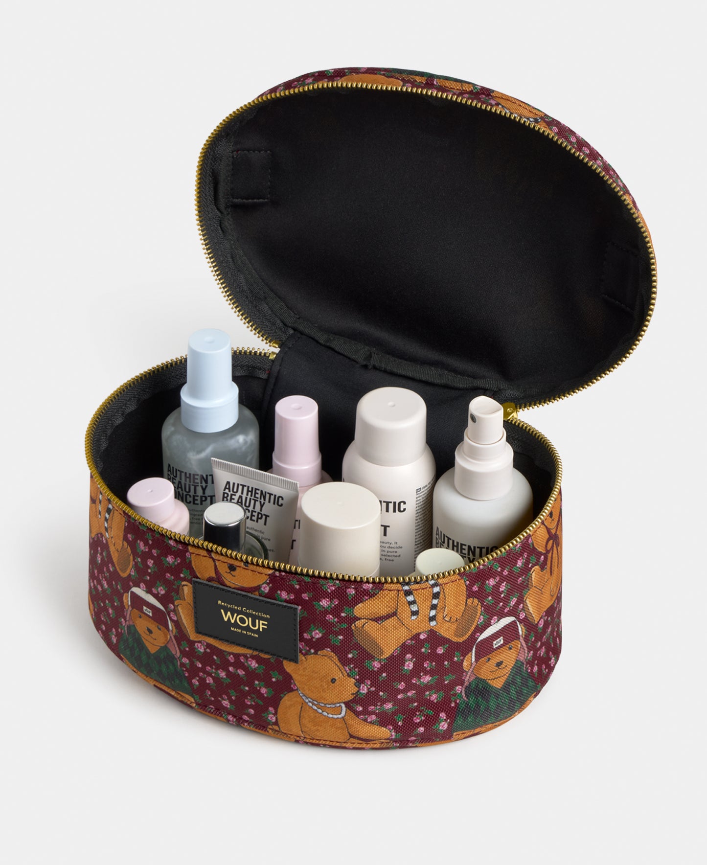 Interior detail of the Cozy vanity bag with teddy bear print - Wouf