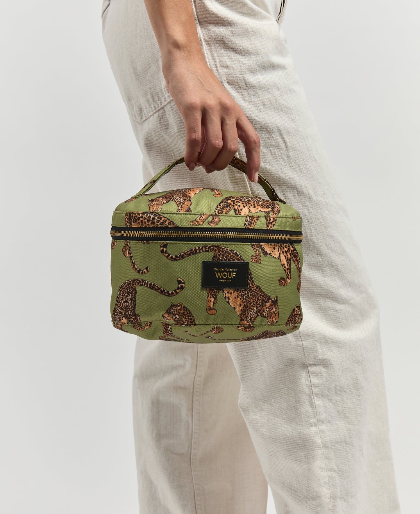 olive-leopard-vanity-bag-2
