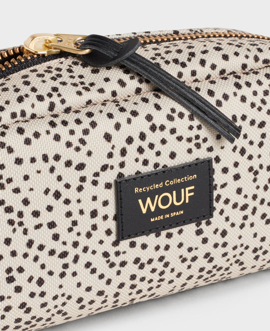 vivianne-makeup-bag-2