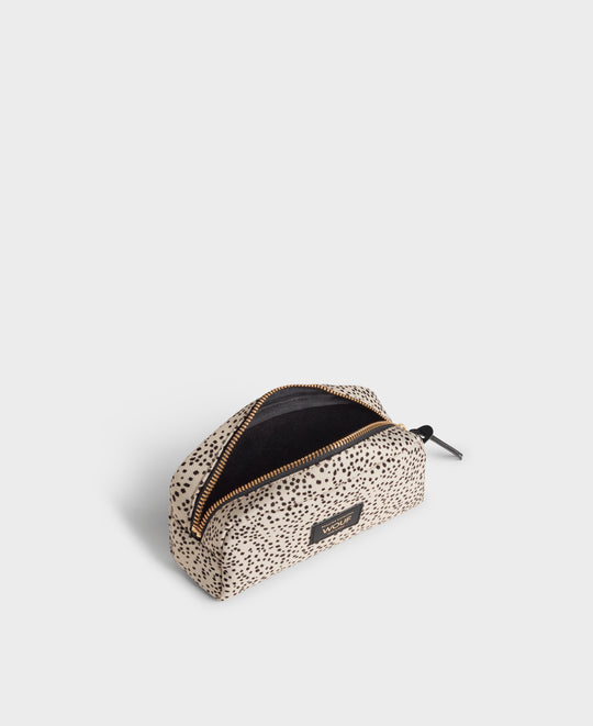 vivianne-makeup-bag-3