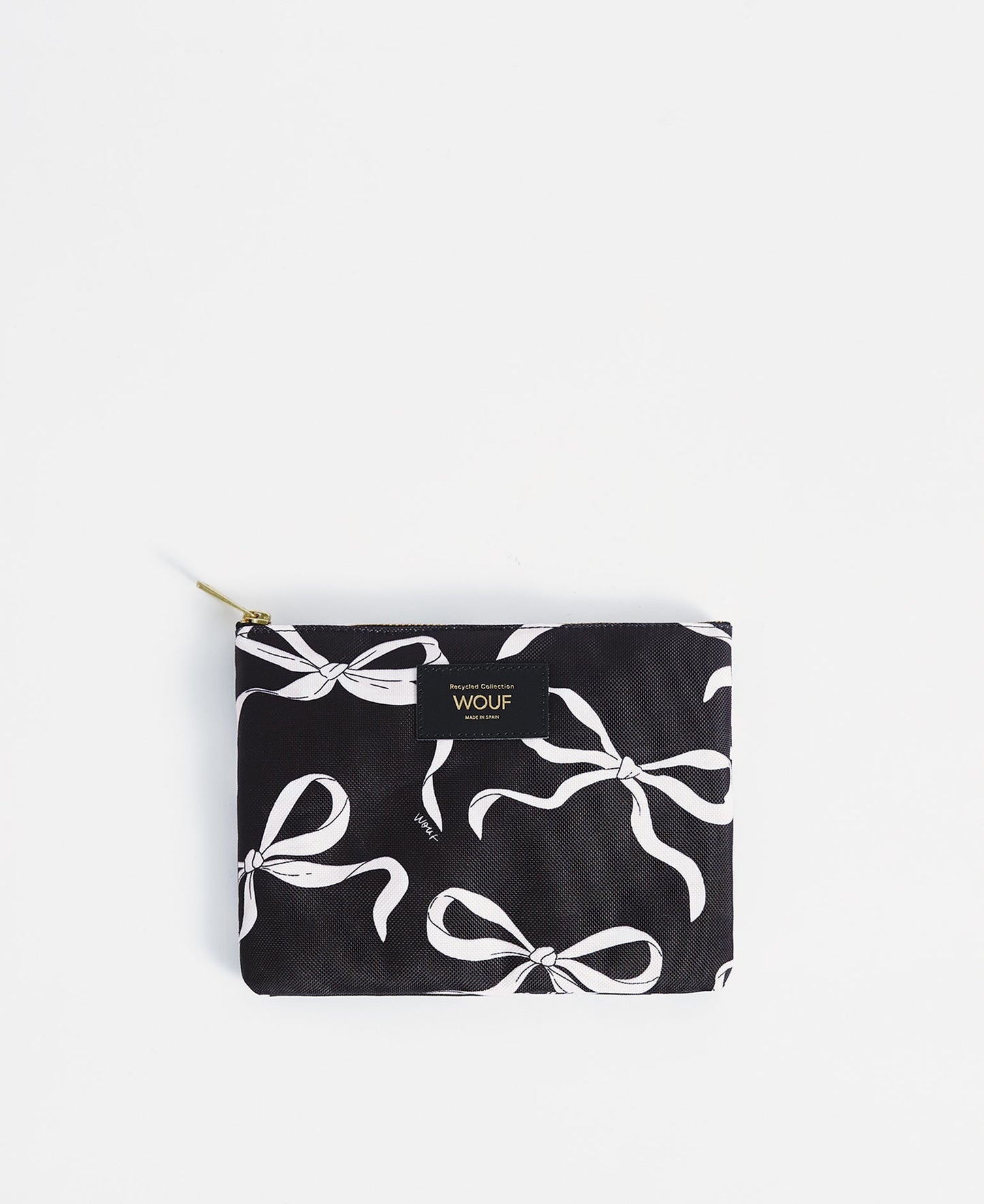 Carlota Pouch-WOUF-Recycled polyester-1