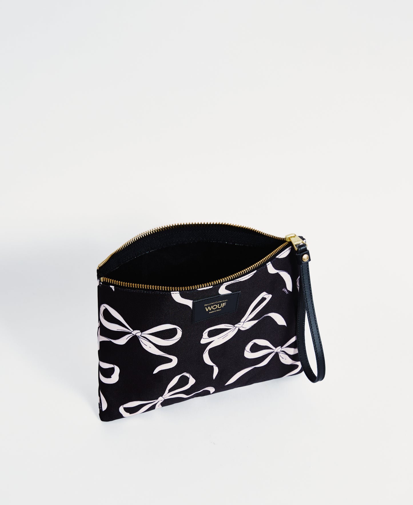 carlota-xl-pouch-bag-4