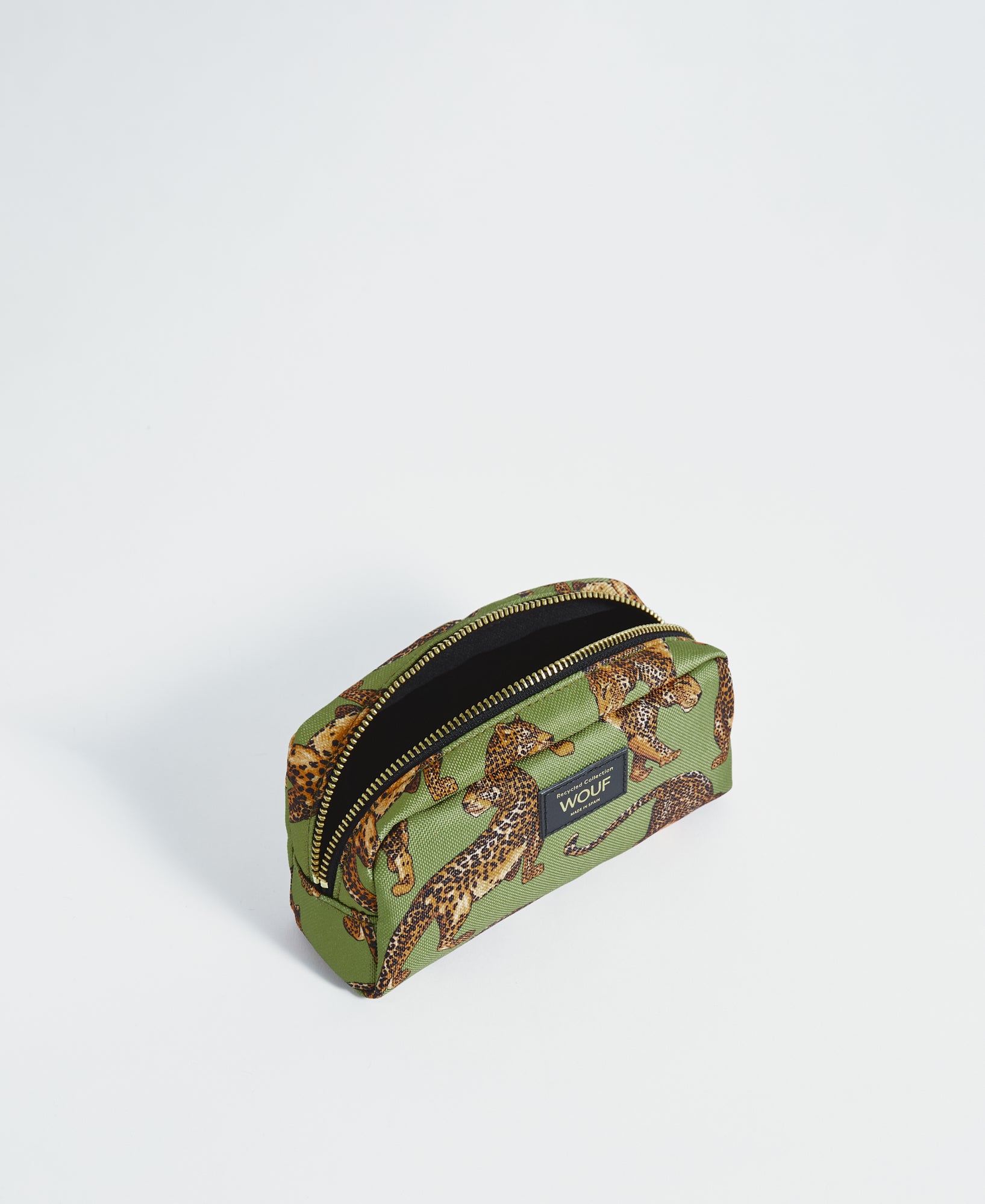 olive-leopard-makeup-bag-3