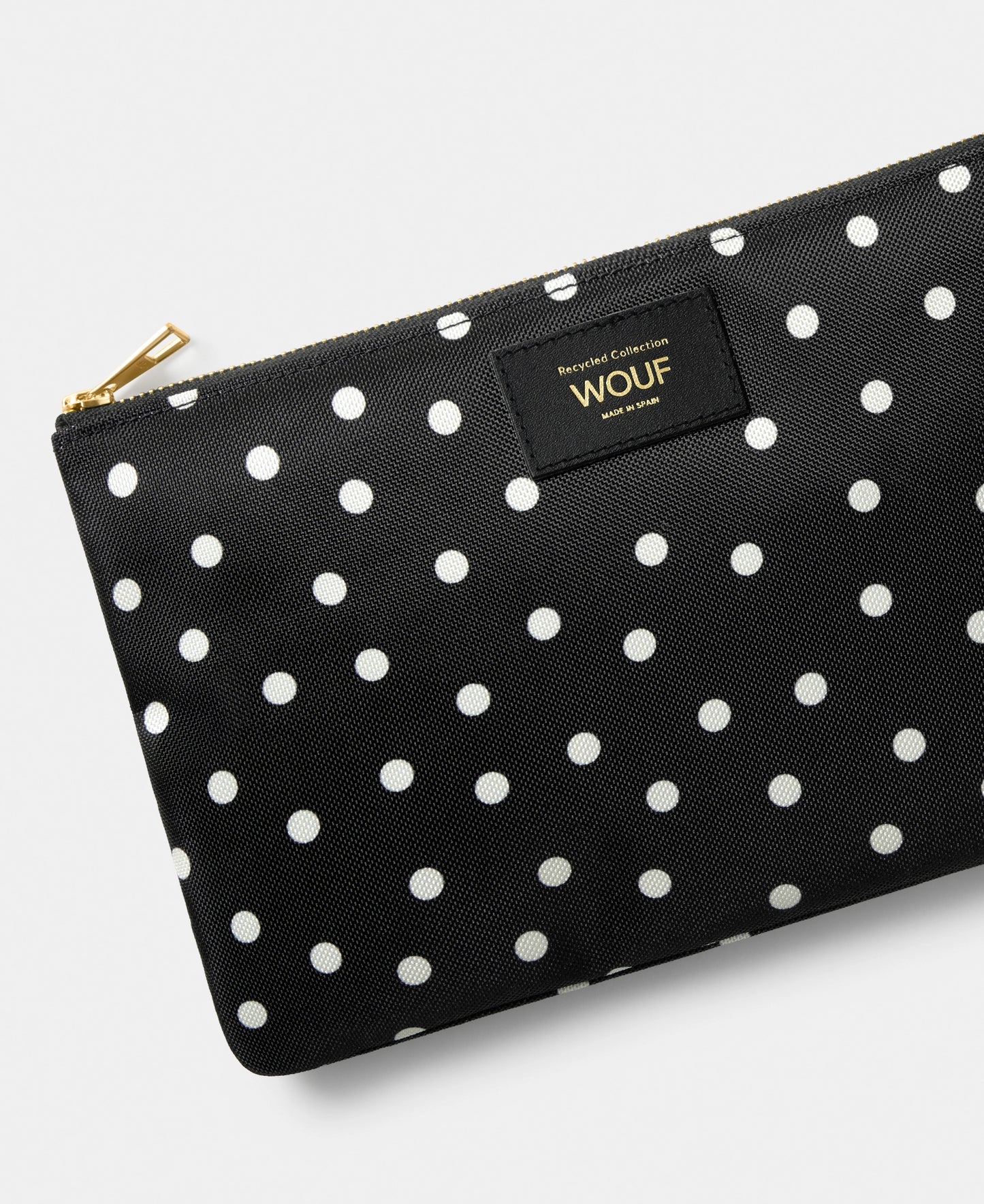 Grace XL Pouch Bag