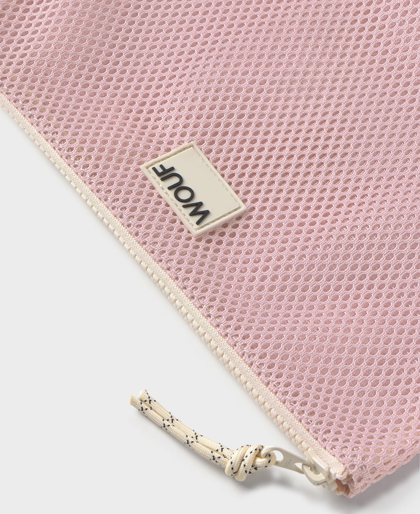 Blush Pouch  - 2 details