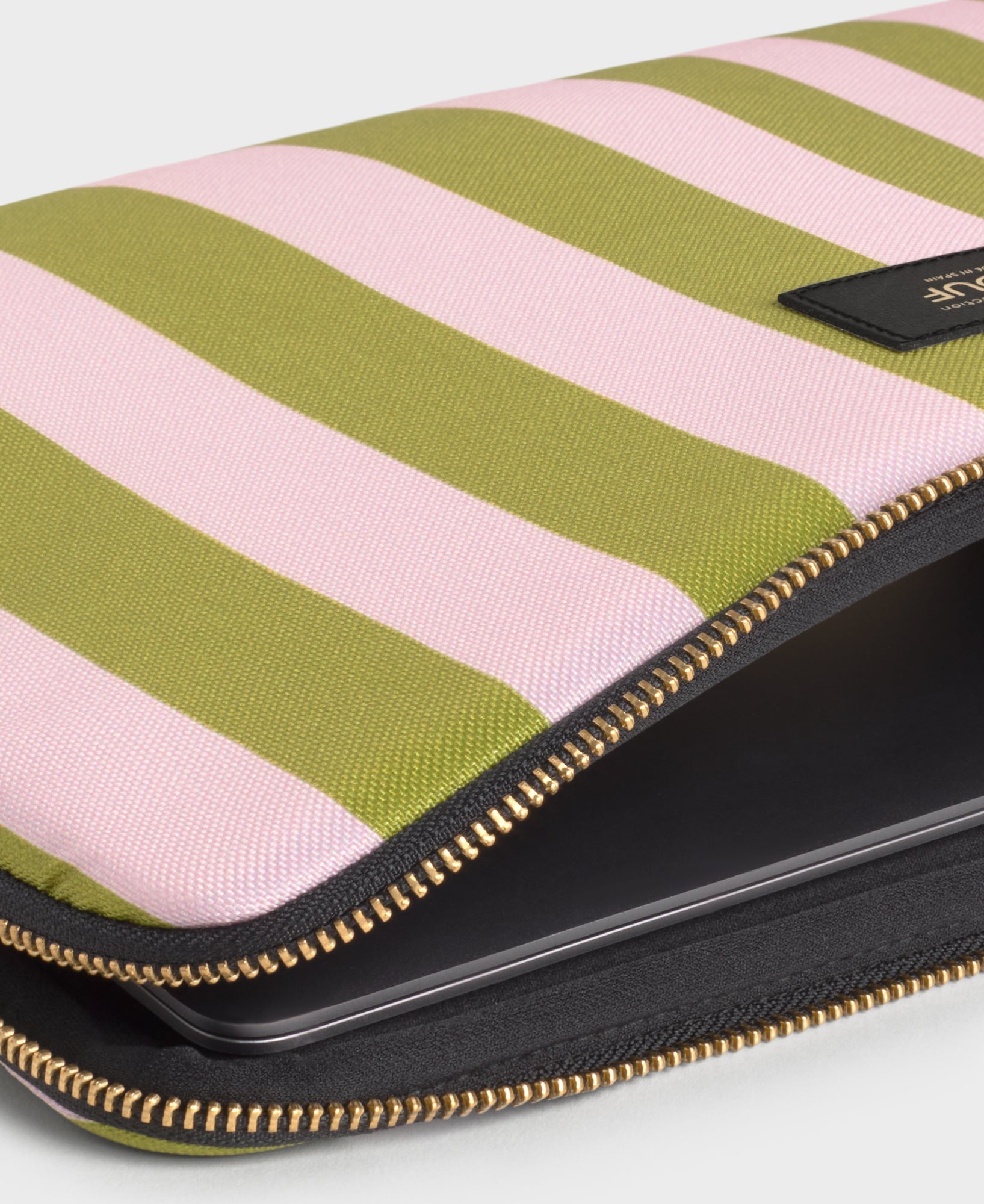 Sustainable Cabana Laptop Sleeve 13&14  - 4