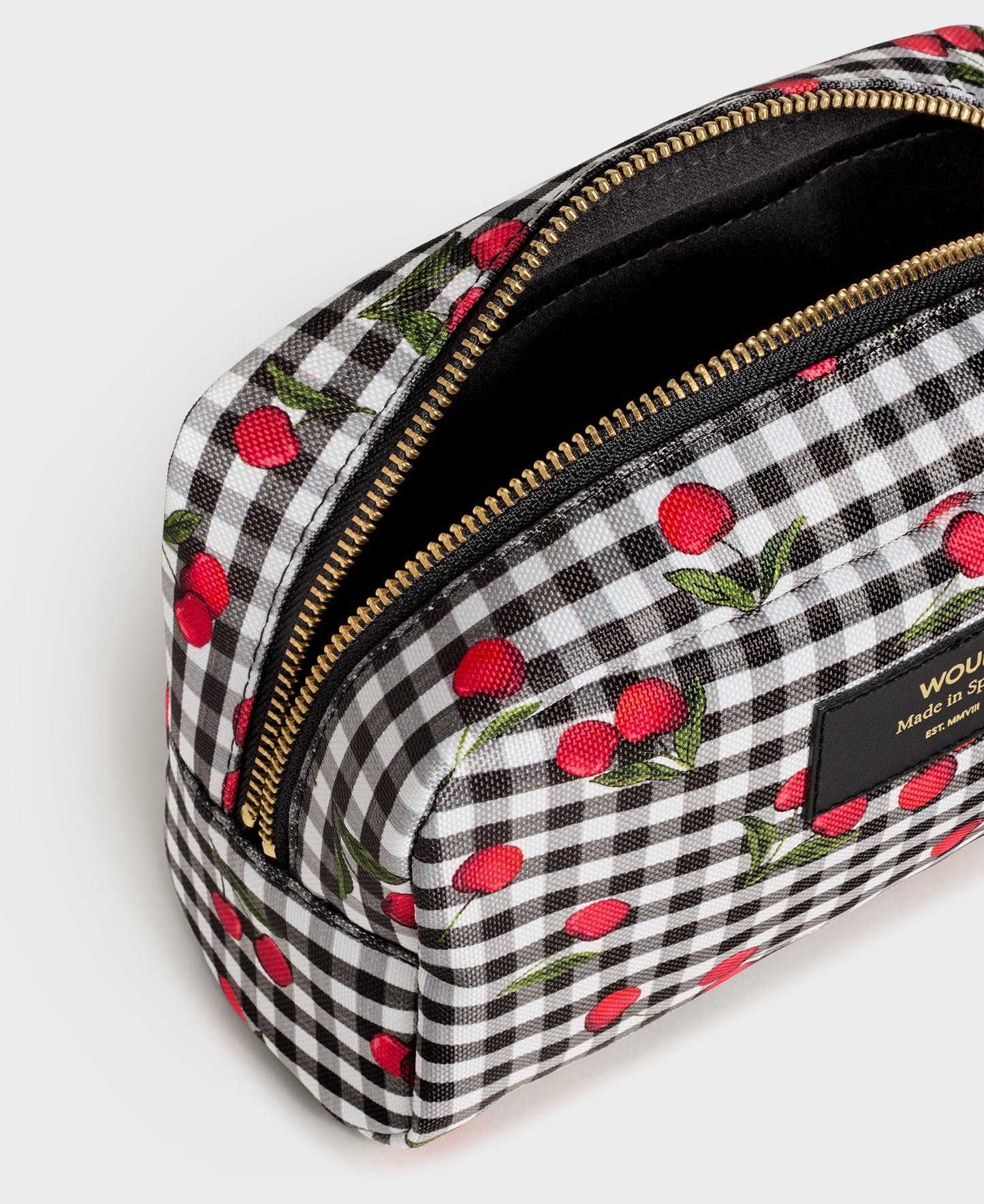 Abril Toiletry Bag