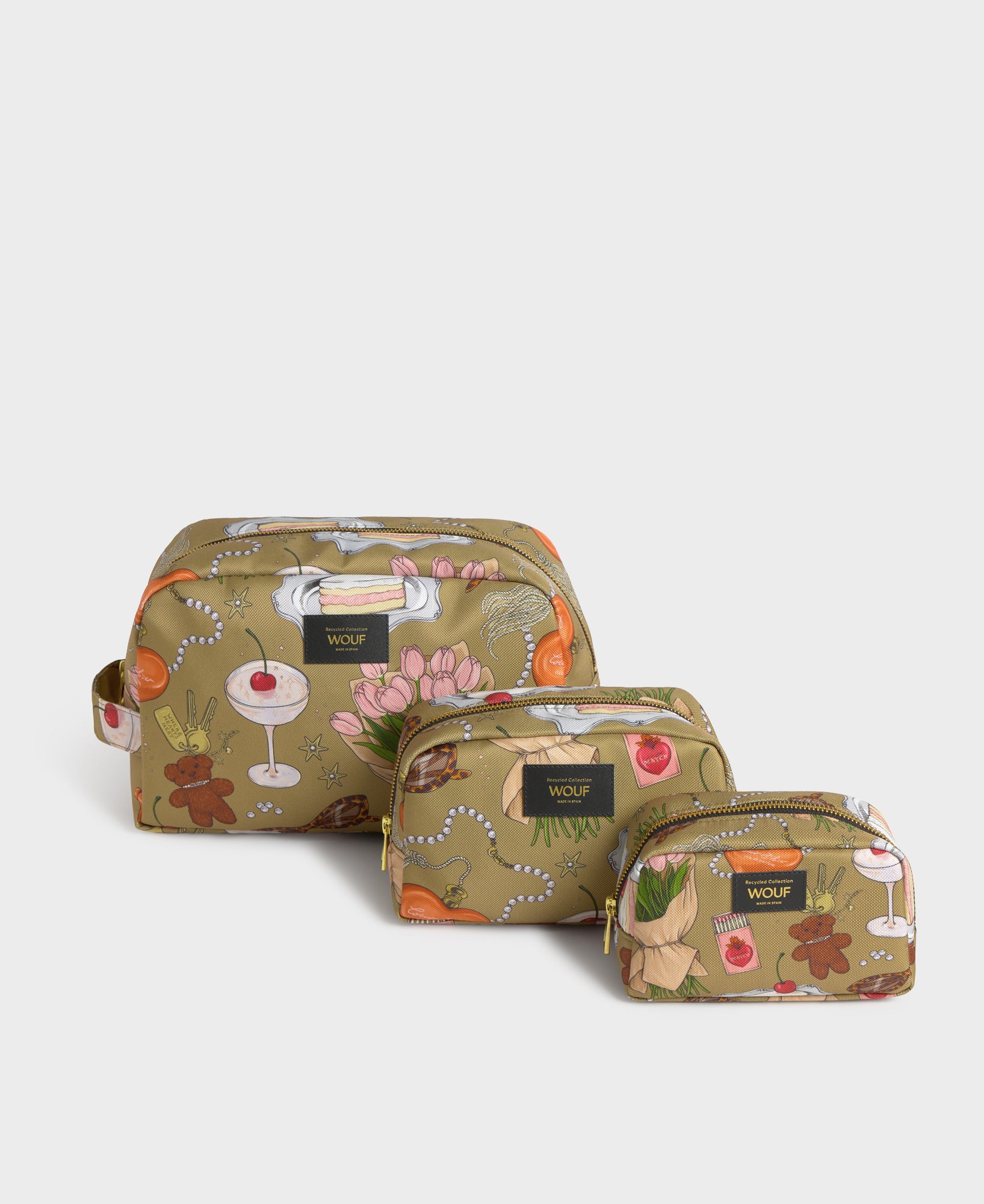 Tender toiletry bag set with multicolour illustrated print on a khaki background - Wouf