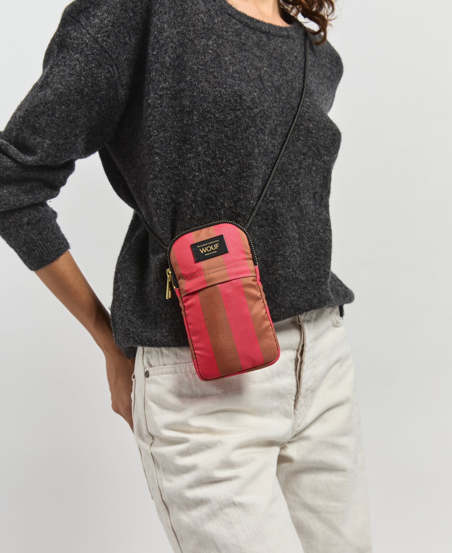 pat-crossbody-phone-bag-2