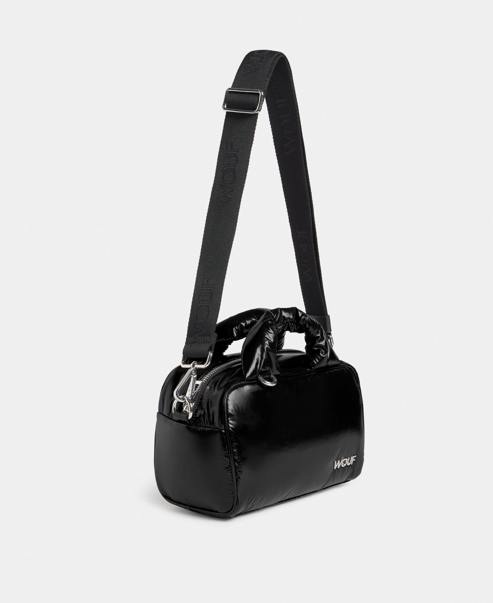 Vista lateral del bowling bag color negro con acabado brillante - Wouf