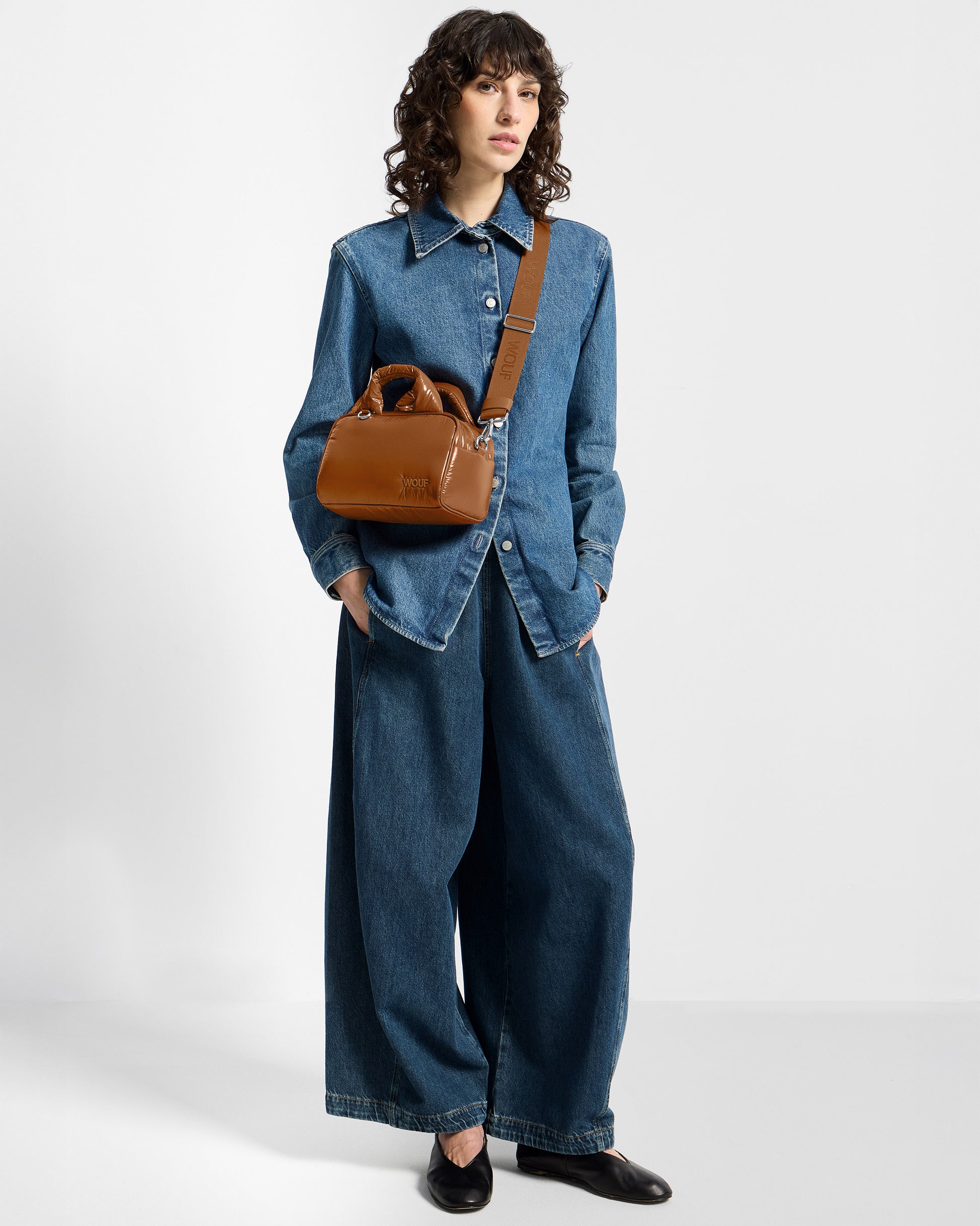 Mannequin avec bowling Bag coloris brun chaud avec finition brillante - Wouf
