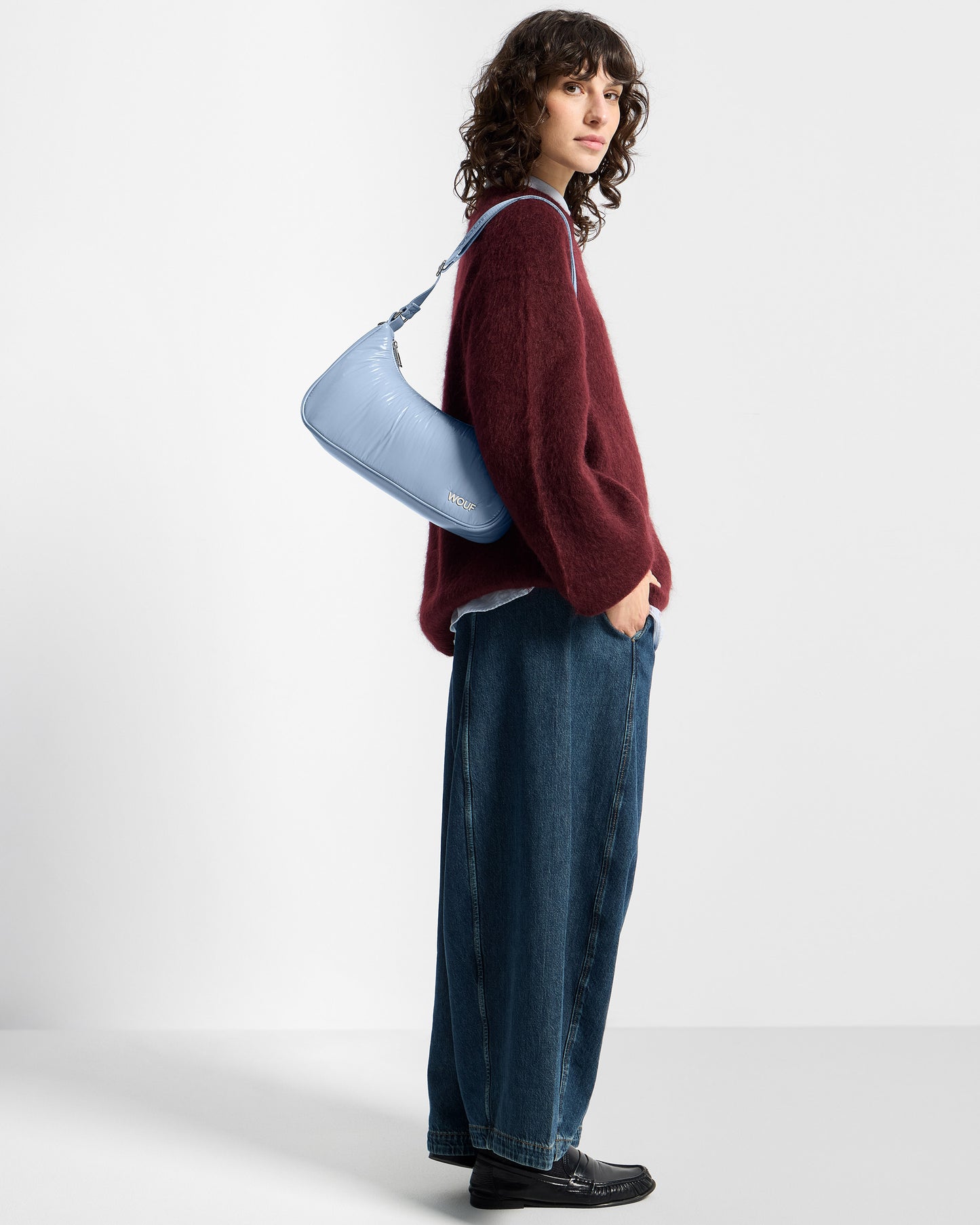 Mannequin avec crossbody Bag coloris bleu acier avec finition brillante - Wouf