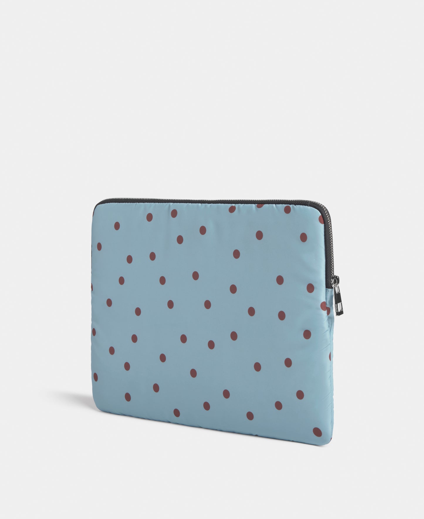 Vue arrière de la housse pour ordinateur 13-14 à pois marron sur fond bleu clair - Wouf